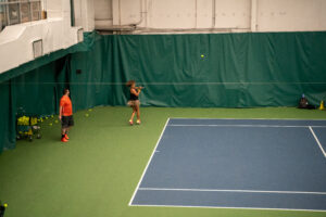 indoor tennis courts in Lincoln park